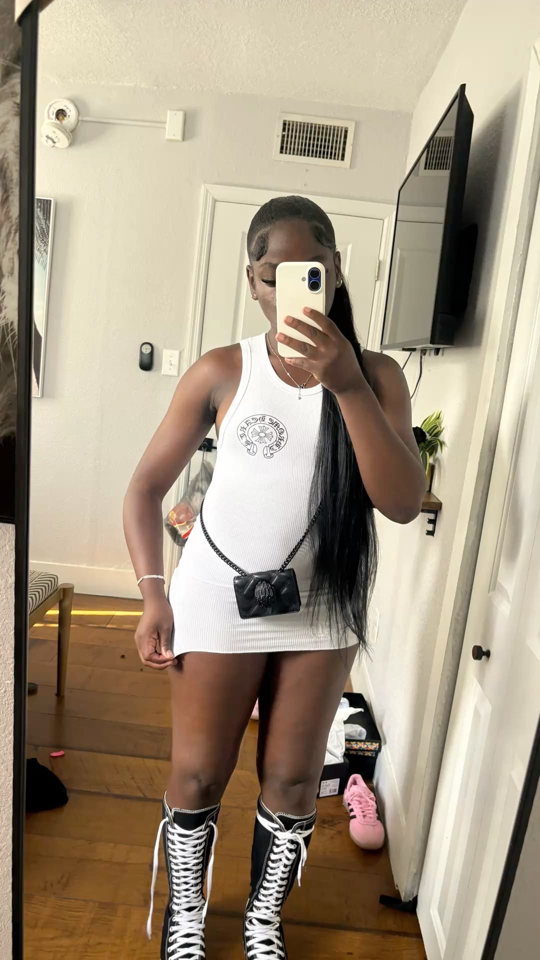 Customer photo from Amari J